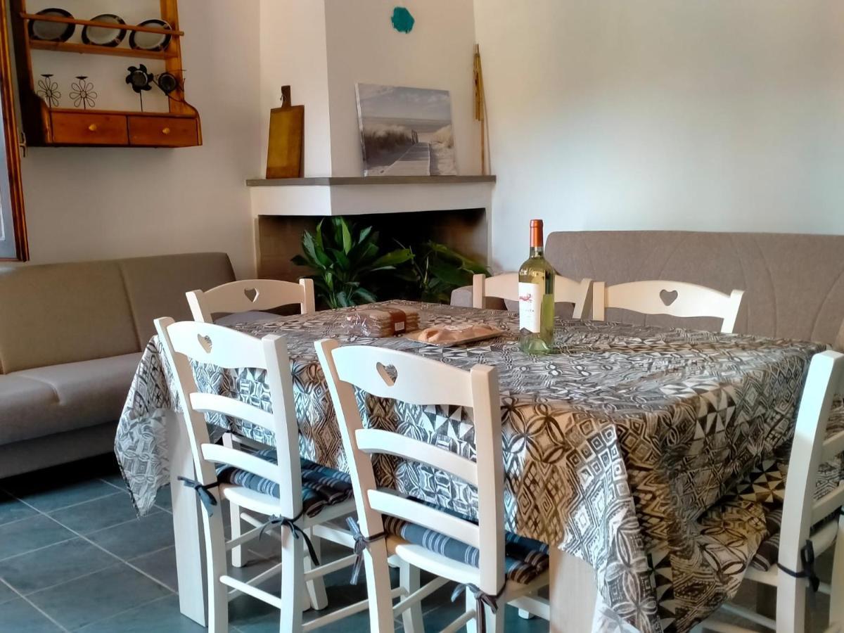 Casa Margherita Cabras Luaran gambar